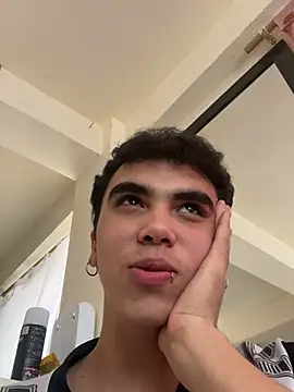 Kheyler 1 online show from March 9, 2026, 10:25 pm