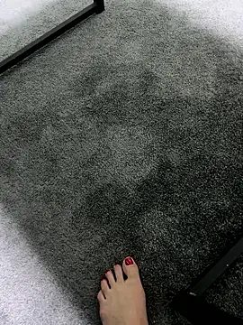 Snapshot of Etopya2388 chatting on April 12, 2026, 9:42 pm Etopya2388 online show from April 12, 2026, 9:42 pm