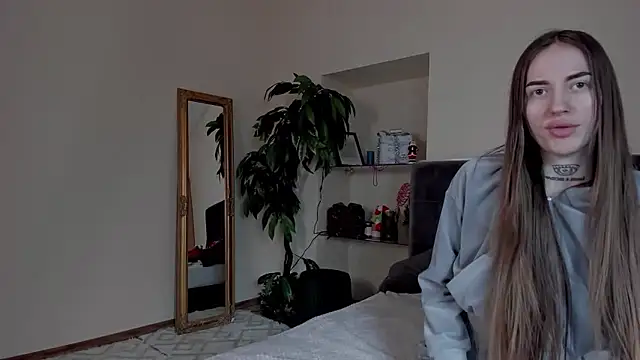 Snapshot of AdrianaCult chatting on January 10, 2026, 6:26 am AdrianaCult online show from January 10, 2026, 6:26 am