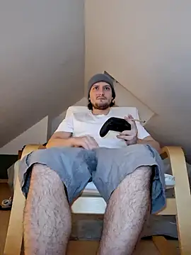 Snapshot of Ghost_Pie chatting on December 16, 2025, 4:23 pm Ghost Pie online show from December 16, 2025, 4:23 pm