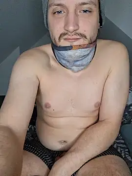 Snapshot of Ghost_Pie chatting on January 10, 2026, 12:01 am Ghost Pie online show from January 10, 2026, 12:01 am