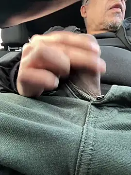 tigre6911 online show from March 19, 2026, 4:55 pm