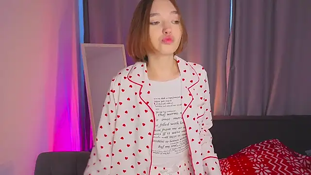 Leyla crsh online show from January 7, 2026, 5:10 am