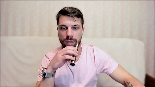 Tony Wolf online show from March 31, 2026, 10:32 pm