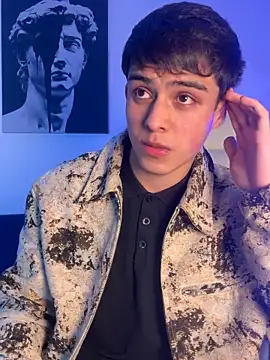 lian fooxx online show from February 11, 2026, 3:11 am