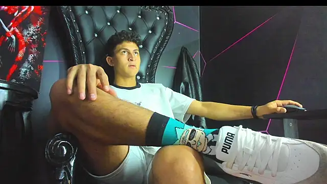 Ethan Waalker online show from February 6, 2026, 1:54 am