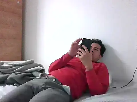 Snapshot of sweetpinoy2027 chatting on January 11, 2026, 4:45 pm sweetpinoy2027 online show from January 11, 2026, 4:45 pm