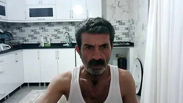 Snapshot of kobra21turki chatting on June 2, 2026, 10:45 pm kobra21turki online show from June 2, 2026, 10:45 pm