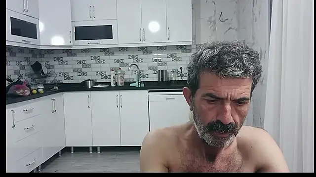 Snapshot of kobra21turki chatting on July 12, 2026, 9:39 pm kobra21turki online show from July 12, 2026, 9:39 pm