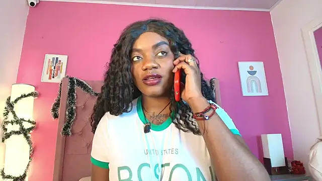 Snapshot of Ebonyfoxy_ chatting on December 19, 2025, 12:01 pm Ebonyfoxy online show from December 19, 2025, 12:01 pm