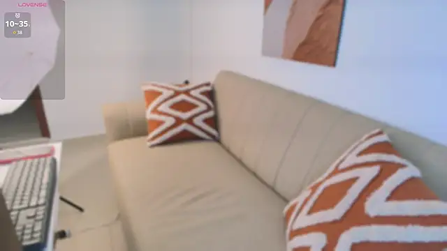 Snapshot of TinyCherryy chatting on January 11, 2026, 3:28 pm TinyCherryy online show from January 11, 2026, 3:28 pm