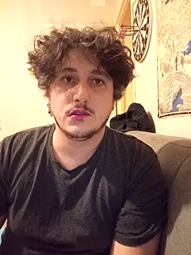 damslebambou1 online show from March 5, 2026, 2:07 am