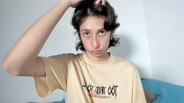 cirosky elchicopolla online show from April 20, 2026, 3:31 am