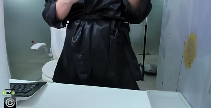 missdominna online show from February 25, 2026, 4:00 am