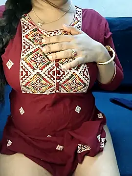 Snapshot of SSiya- chatting on February 14, 2026, 8:27 pm SSiya- online show from February 14, 2026, 8:27 pm