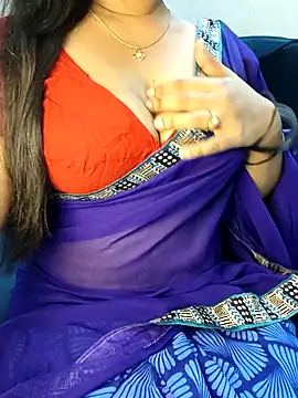 Snapshot of SSiya- chatting on February 25, 2026, 7:12 pm SSiya- online show from February 25, 2026, 7:12 pm