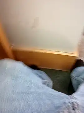 joaquinvaladez online show from April 19, 2026, 6:32 pm