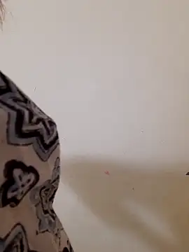 Geeta rani79 online show from April 25, 2026, 4:15 pm