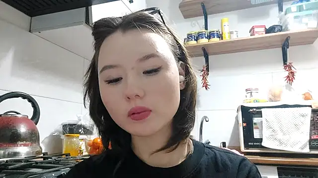 VelmaMaasch online show from February 10, 2026, 1:59 pm