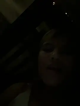 Aljycatx online show from February 15, 2026, 1:41 pm