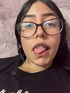 Snapshot of Candy_LS chatting on February 3, 2026, 2:53 am Candy LS online show from February 3, 2026, 2:53 am