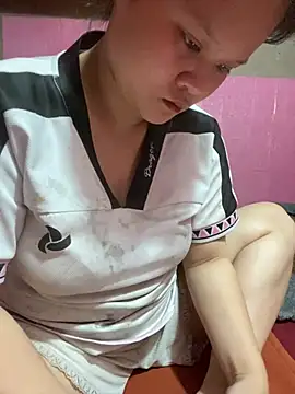 Thanhhuyen001 online show from April 3, 2026, 7:17 am