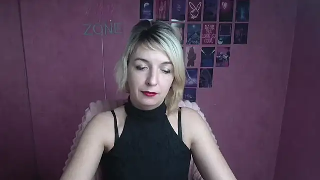 Snapshot of Lana_Foxyy chatting on January 13, 2026, 6:40 am Lana Foxyy online show from January 13, 2026, 6:40 am