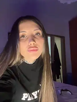 saphirafox online show from March 29, 2026, 6:30 pm