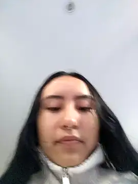 Venuz Rivers  online show from December 19, 2025, 11:50 am