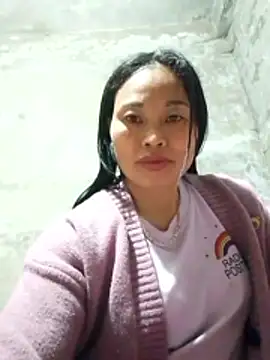 Maikha08 online show from March 15, 2026, 12:22 pm