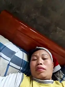 Maikha08 online show from April 7, 2026, 8:37 am