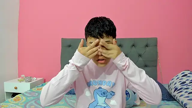 Snapshot of ariloe_quintero chatting on February 20, 2026, 12:38 pm ariloe quintero online show from February 20, 2026, 12:38 pm