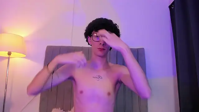 Snapshot of im_thomass chatting on January 12, 2026, 11:59 am im thomass online show from January 12, 2026, 11:59 am