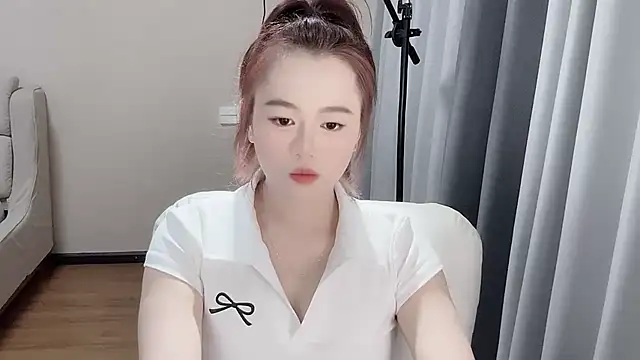 Amireux-8 online show from March 31, 2026, 11:54 am