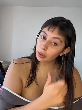 justmariee online show from March 30, 2026, 4:08 pm