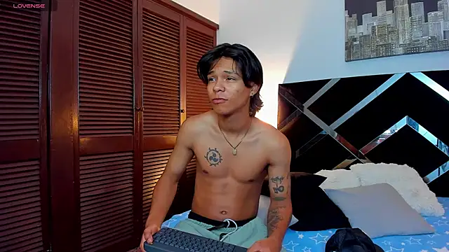 AndyKings 1 online show from April 8, 2026, 3:28 am