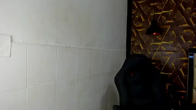 Red kittyy online show from January 7, 2026, 12:40 pm