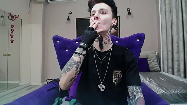 KennyXSX online show from April 14, 2026, 3:07 pm