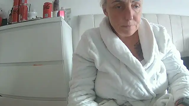 theblondecocklover online show from March 24, 2026, 3:06 pm