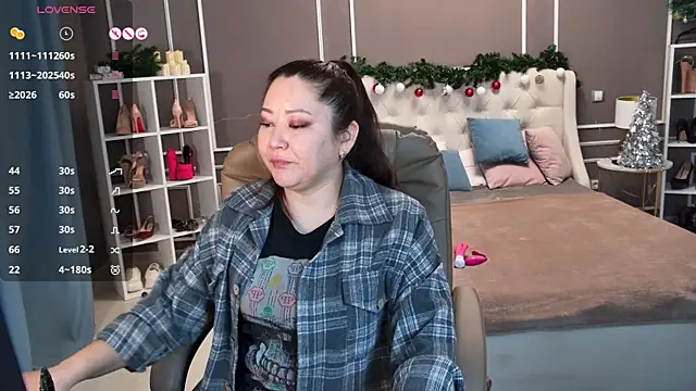  JadeHeart  online show from January 10, 2026, 12:56 am