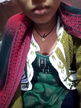 Snapshot of Tanya_mital12 chatting on January 7, 2026, 4:37 am Tanya mital12 online show from January 7, 2026, 4:37 am