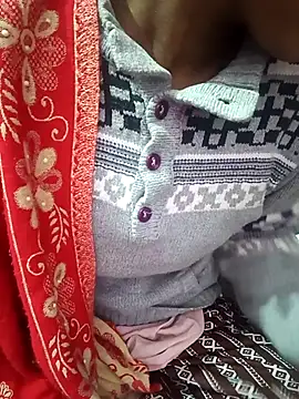 Snapshot of Tanya_mital12 chatting on January 13, 2026, 4:29 am Tanya mital12 online show from January 13, 2026, 4:29 am