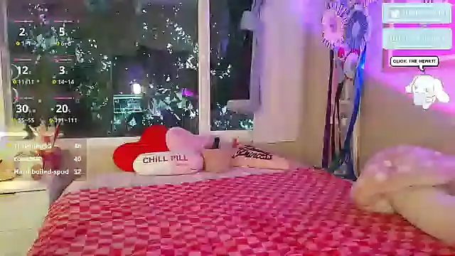 itscleomoon online show from February 13, 2026, 1:34 am