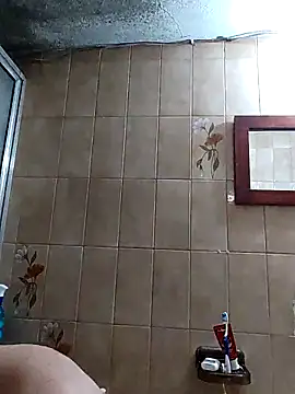 L hotcream online show from February 8, 2026, 7:34 am