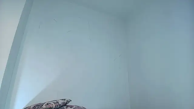 saramaartinez online show from February 6, 2026, 12:19 pm