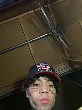 baby young online show from December 18, 2025, 4:18 am