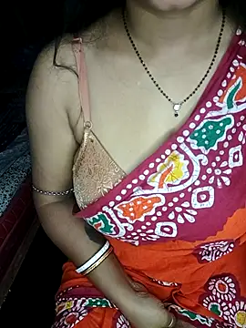 Snapshot of MAHI066 chatting on January 15, 2026, 5:56 am MAHI066 online show from January 15, 2026, 5:56 am