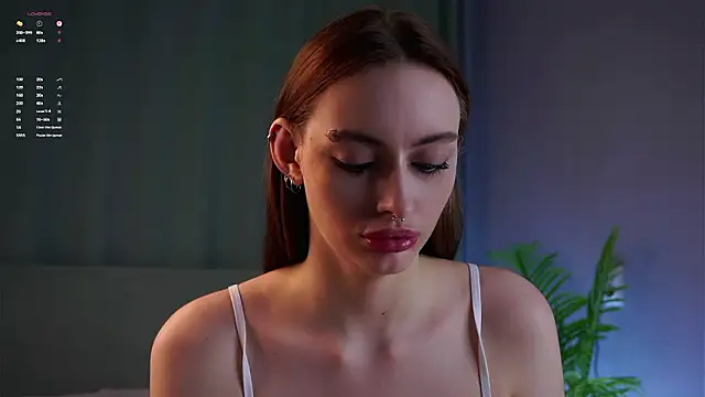 BeckiMacreno online show from February 5, 2026, 2:00 pm