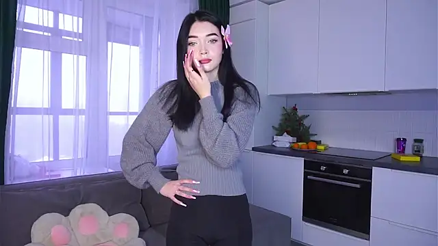 bombaleylo online show from December 18, 2025, 6:52 am