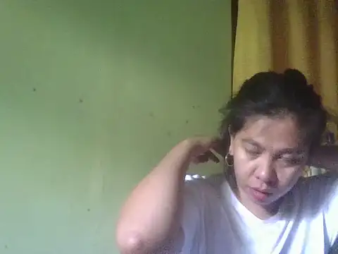 Snapshot of annawet chatting on June 23, 2026, 7:17 am annawet online show from June 23, 2026, 7:17 am